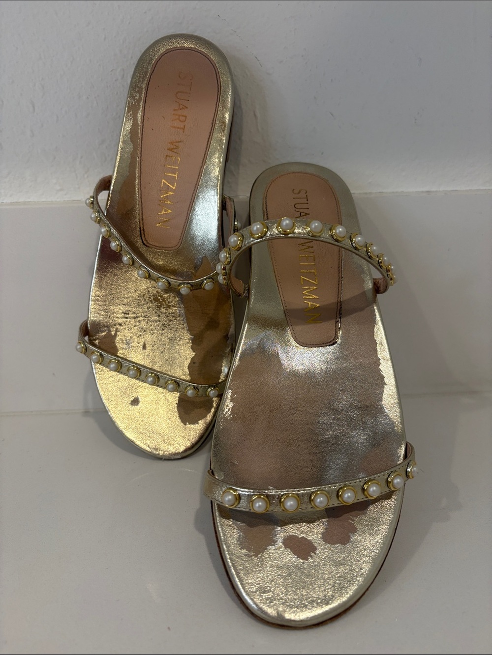Stuart Weitzman Metallic Gold Pearl-Embellished Slide Sandal Size 8.5 - Picture 9 of 12